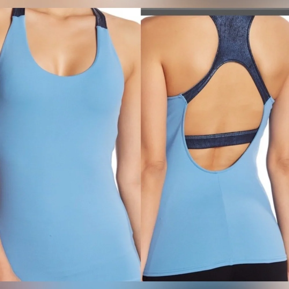 ALO Yoga Venture bra tank - Picture 5 of 8